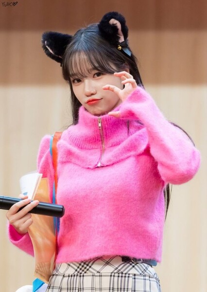 Jo Yu-ri photo