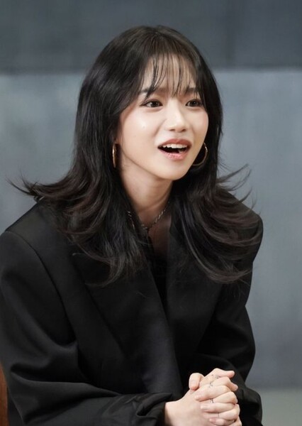 Jo Yu-ri photo