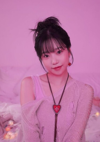 Jo Yu-ri photo