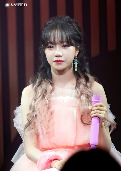 Jo Yu-ri photo