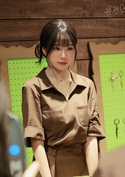 Jo Yu-ri photo