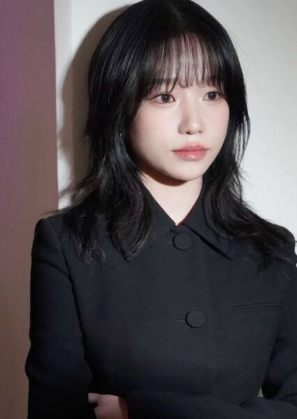 Jo Yu-ri photo