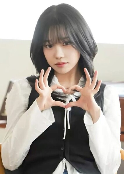 Jo Yu-ri photo