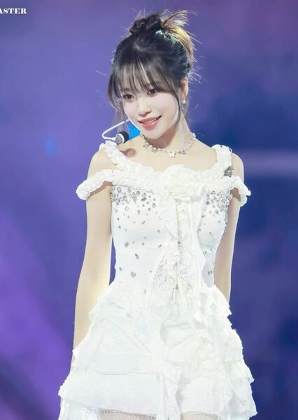 Jo Yu-ri photo