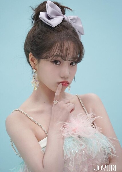 Jo Yu-ri photo