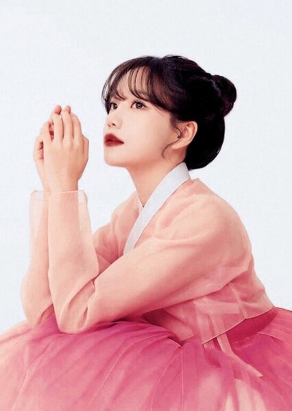 Jo Yu-ri photo