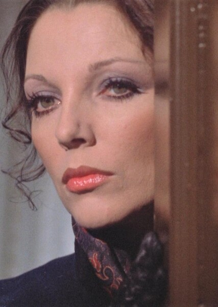 Joan Collins photo