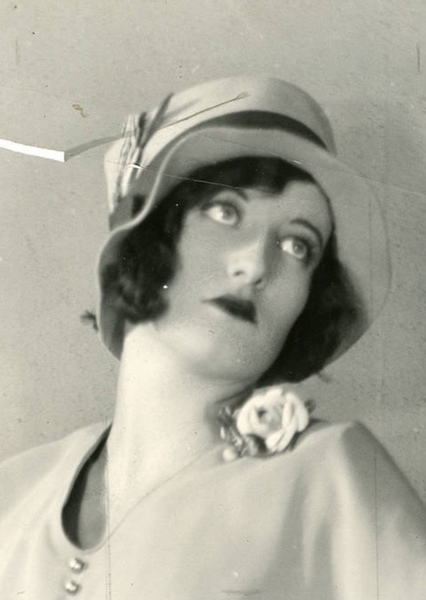 Joan Crawford photo