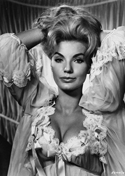 Joan O'Brien photo
