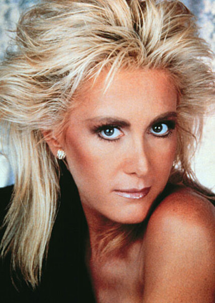 Joan Van Ark photo