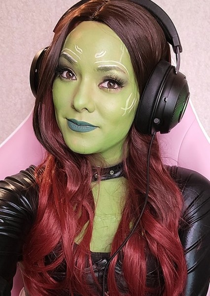 Joanie Brosas photo