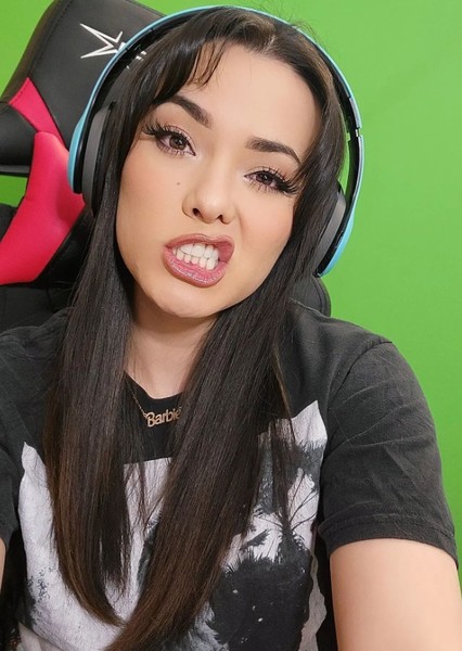 Joanie Brosas photo