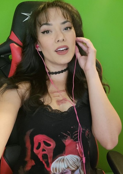 Joanie Brosas photo
