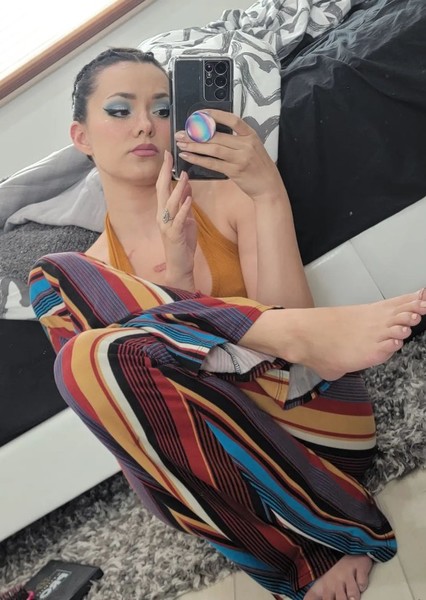 Joanie Brosas photo