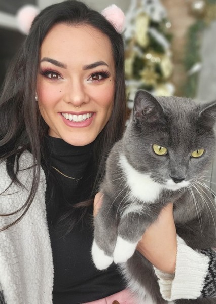 Joanie Brosas photo