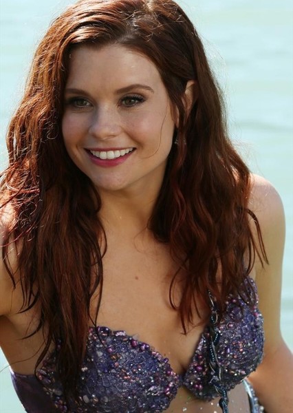JoAnna Garcia Swisher