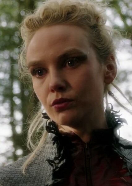 Joanna Vanderham photo