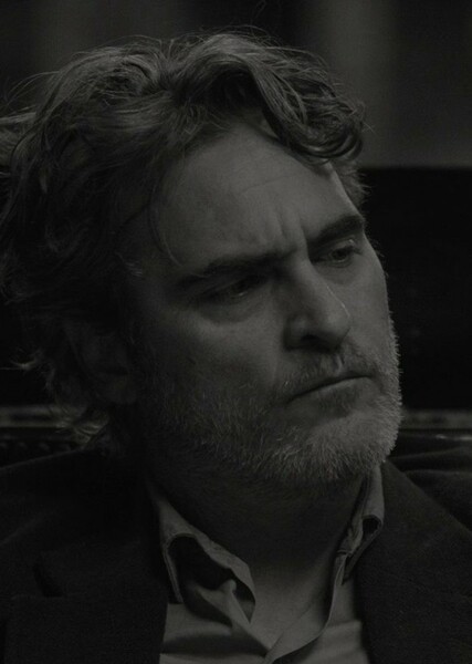 Joaquin Phoenix photo