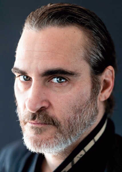 Joaquin Phoenix photo