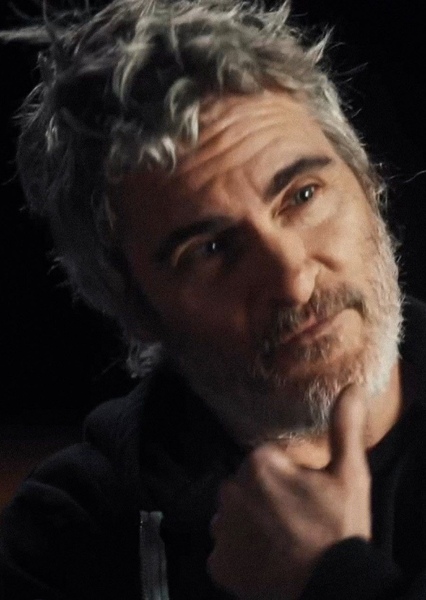 Joaquin Phoenix photo