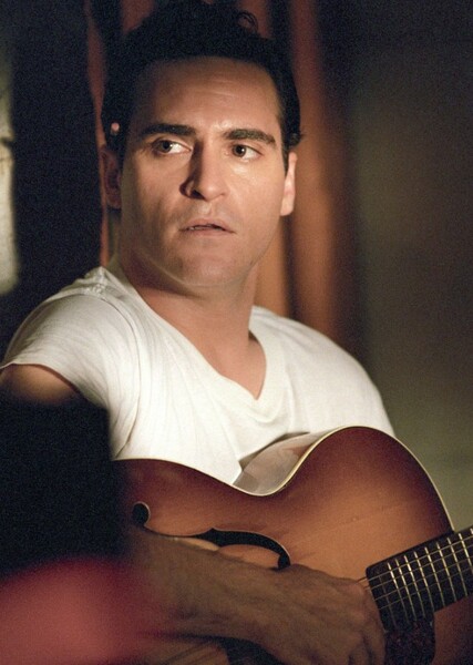 Joaquin Phoenix photo