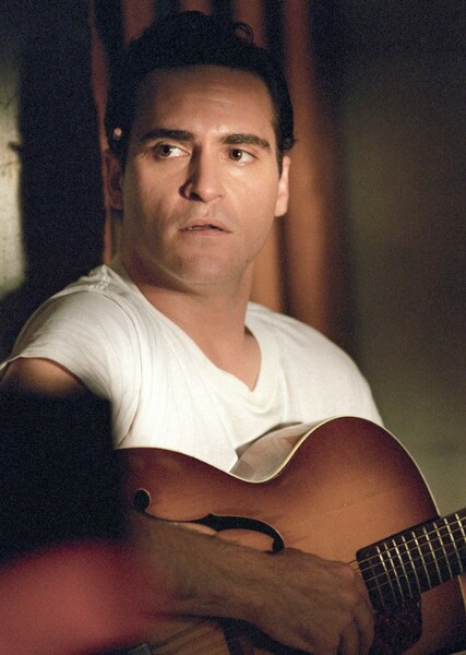 Joaquin Phoenix photo