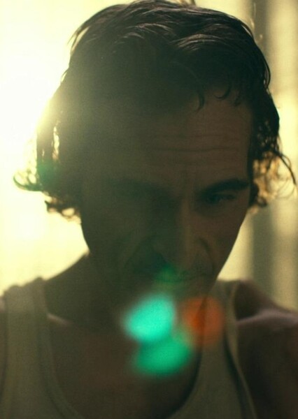 Joaquin Phoenix photo
