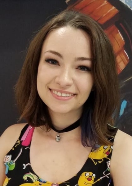 Jodelle Ferland photo