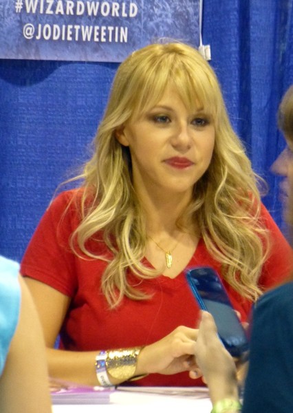Jodie Sweetin photo