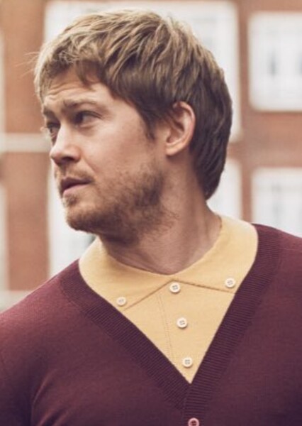 Joe Alwyn photo