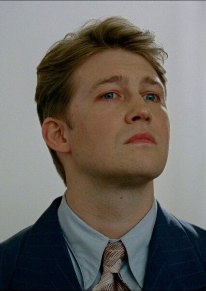 Joe Alwyn photo