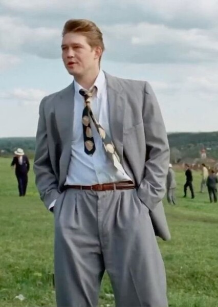 Joe Alwyn photo