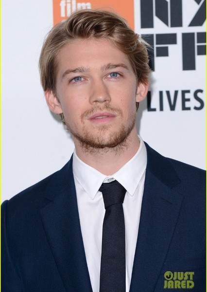 Joe Alwyn photo
