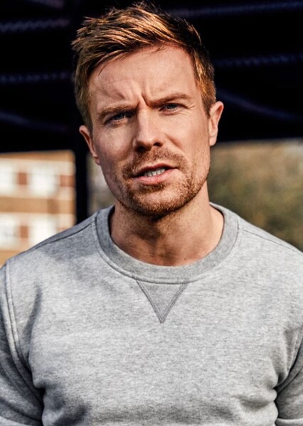 Joe Dempsie photo