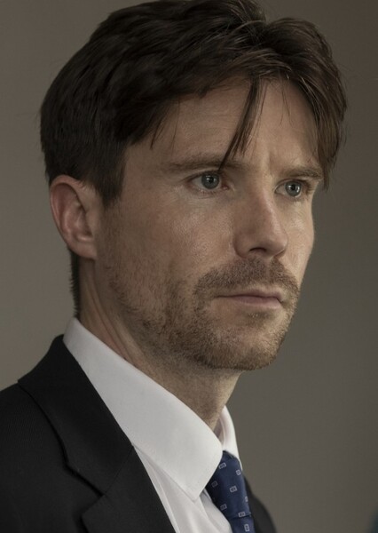 Joe Dempsie photo