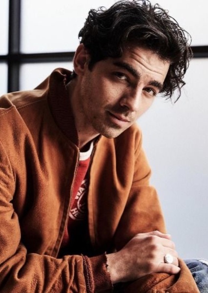 Joe Jonas photo