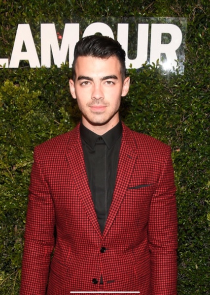 Joe Jonas photo