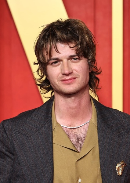 Joe Keery