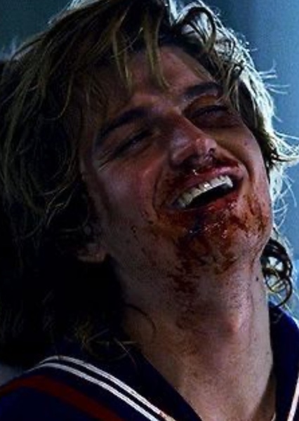 Joe Keery photo