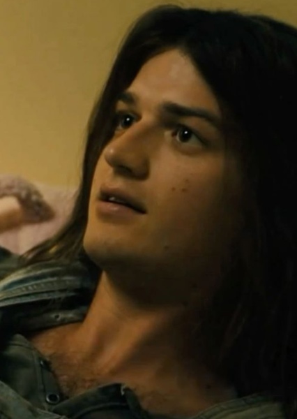 Joe Keery photo