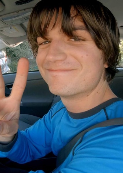 Joe Keery photo