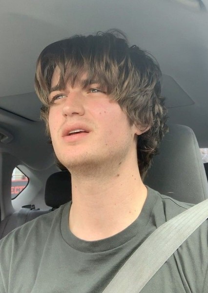 Joe Keery