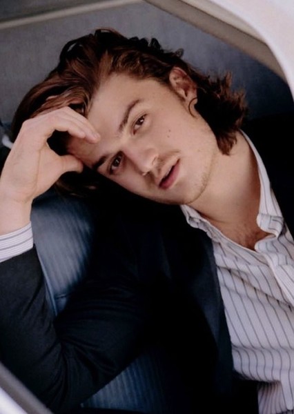 Joe Keery photo