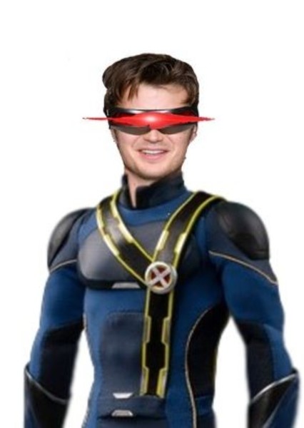 Joe Keery photo