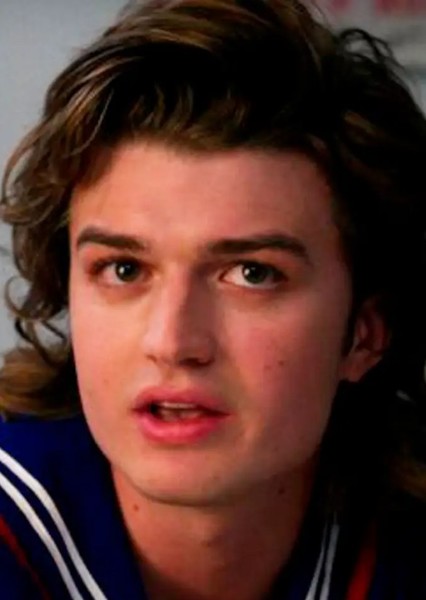 Joe Keery photo