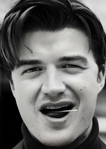 Joe Keery photo