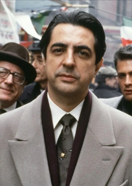 Joe Mantegna photo