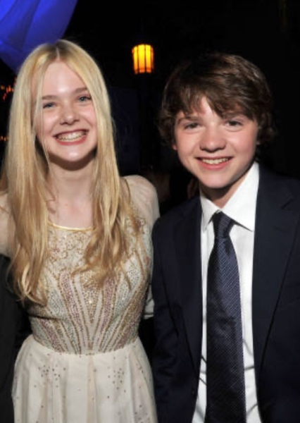Joel Courtney and Elle Fanning photo