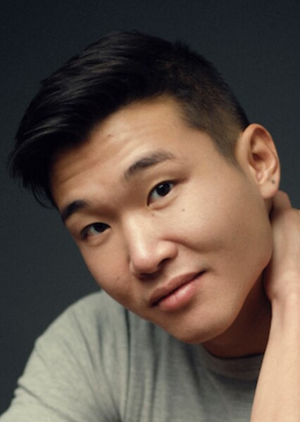 Joel Kim Booster photo