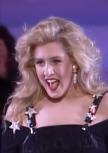 Joely Fisher photo